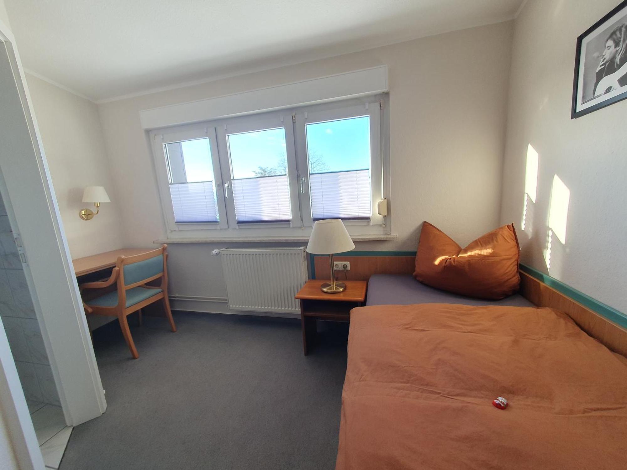 Neumuehler Hof- Ferienwohnung "Thomas" 3 Zimmer,3 Baeder Mit Dusche, Kostenfreie Parkplaetze Vor Dem Haus Schwerin  Exterior foto