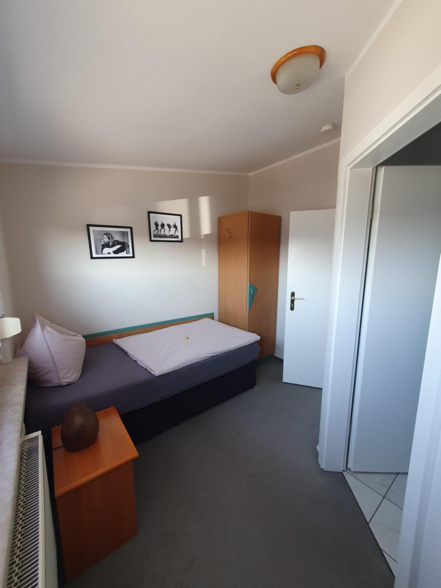 Neumuehler Hof- Ferienwohnung "Thomas" 3 Zimmer,3 Baeder Mit Dusche, Kostenfreie Parkplaetze Vor Dem Haus Schwerin  Exterior foto